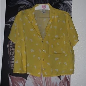 Crop button up yellow collared summer top